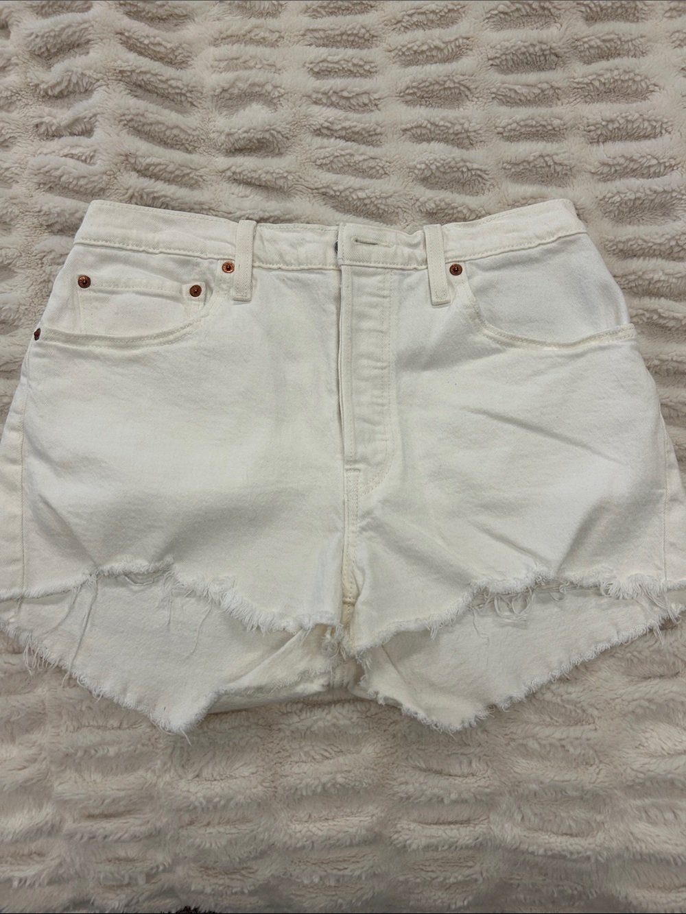 Levi's White Raw-Hem Women's Denim Shorts